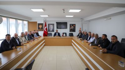 AK Parti Afyonkarahisar İl Başkanı Dr. Özgür Kavak başkanlığında ilçe