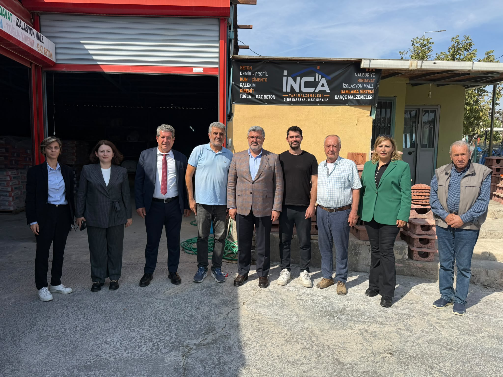 Ali Özkaya, İzmir Foça’da esnaf ve vatandaşlarla buluştu 2 Ali Özkaya, İzmir Foça’da esnaf ve vatandaşlarla buluştu