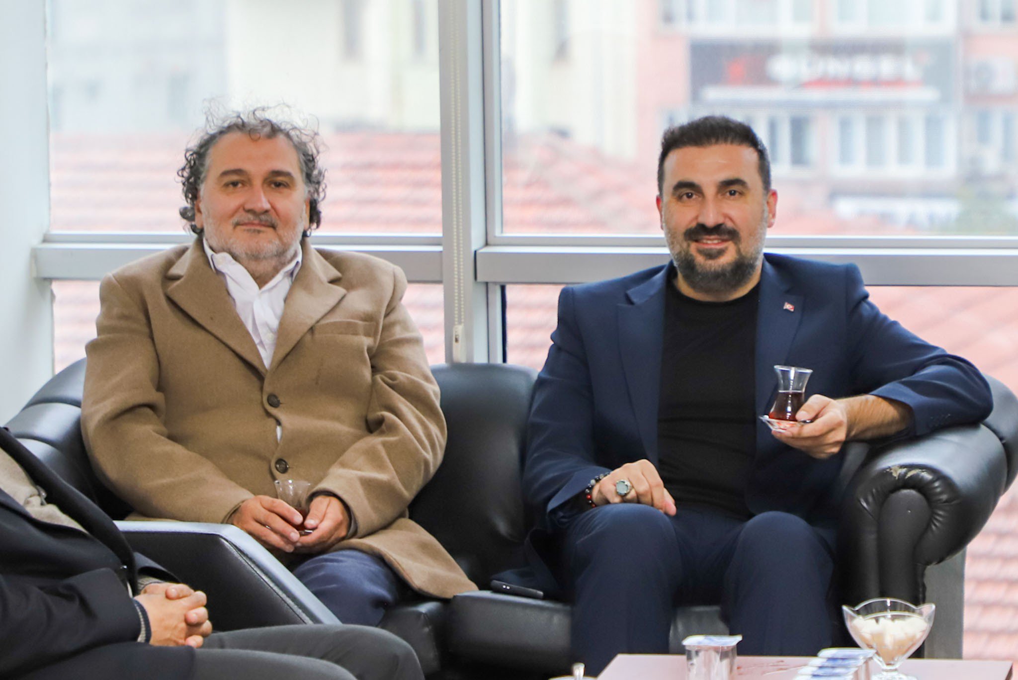 AK Parti Afyonkarahisar İl Başkanı Dr. Özgür Kavak, haftanın ilk