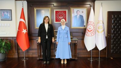 Afyonkarahisar Belediye Başkanı Burcu Köksal, Aile ve Sosyal Hizmetler Bakanı