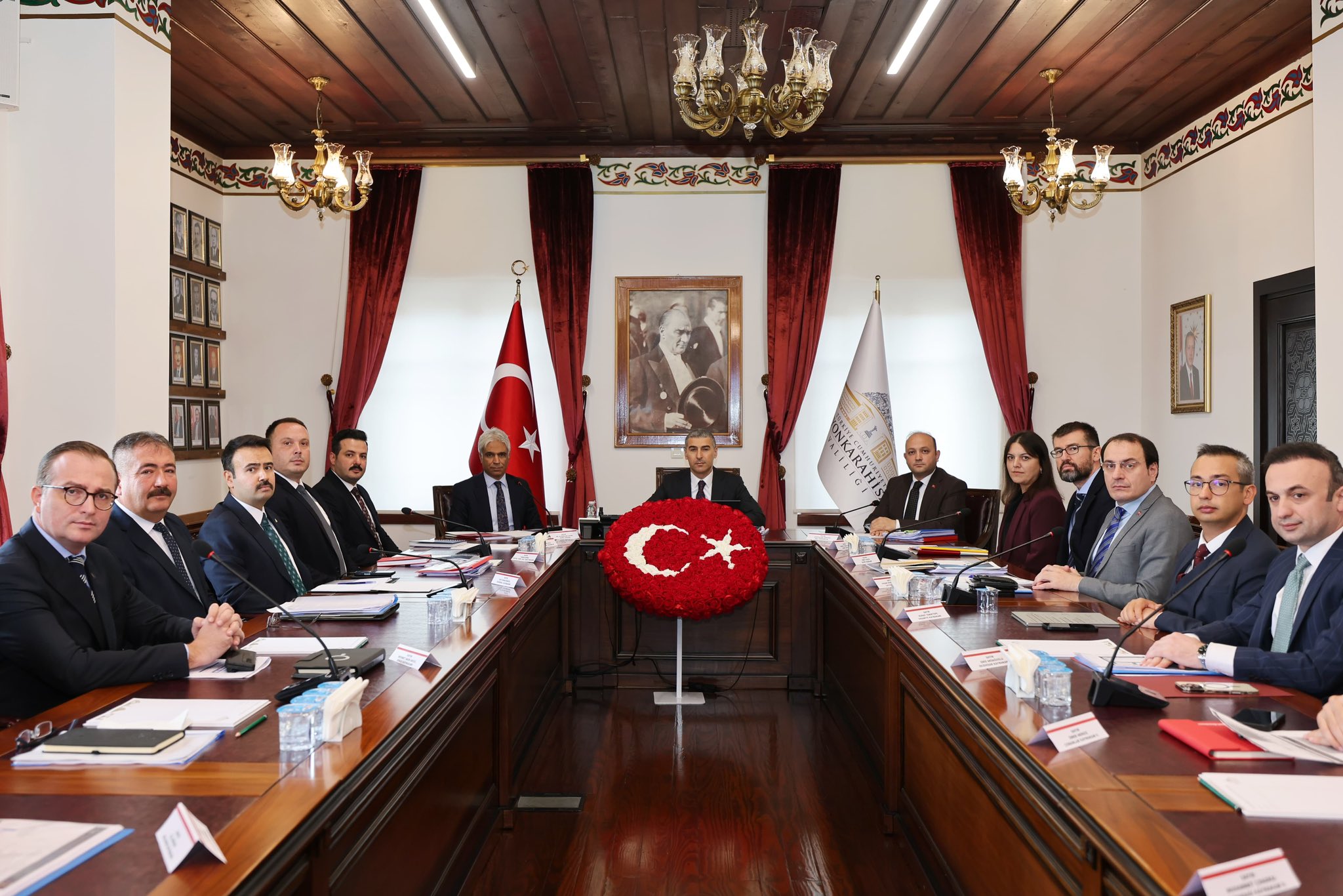 Afyonkarahisar Valisi Dr. Naci Aktaş başkanlığında, il genelinde yürütülen sosyal