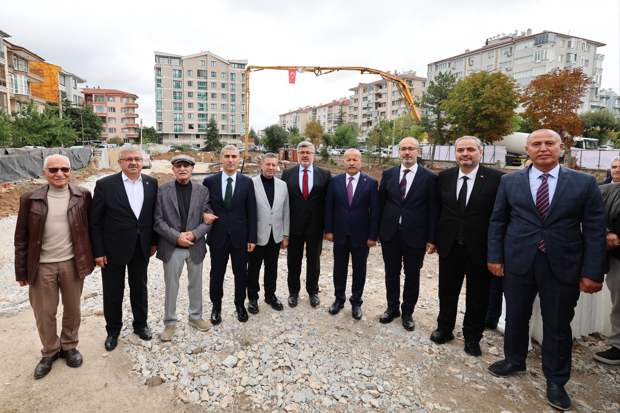 Afyonkarahisar’da sağlık hizmetlerine erişimi kolaylaştıracak Devlet Hastanesi İsmail Kumartaşlı Semt