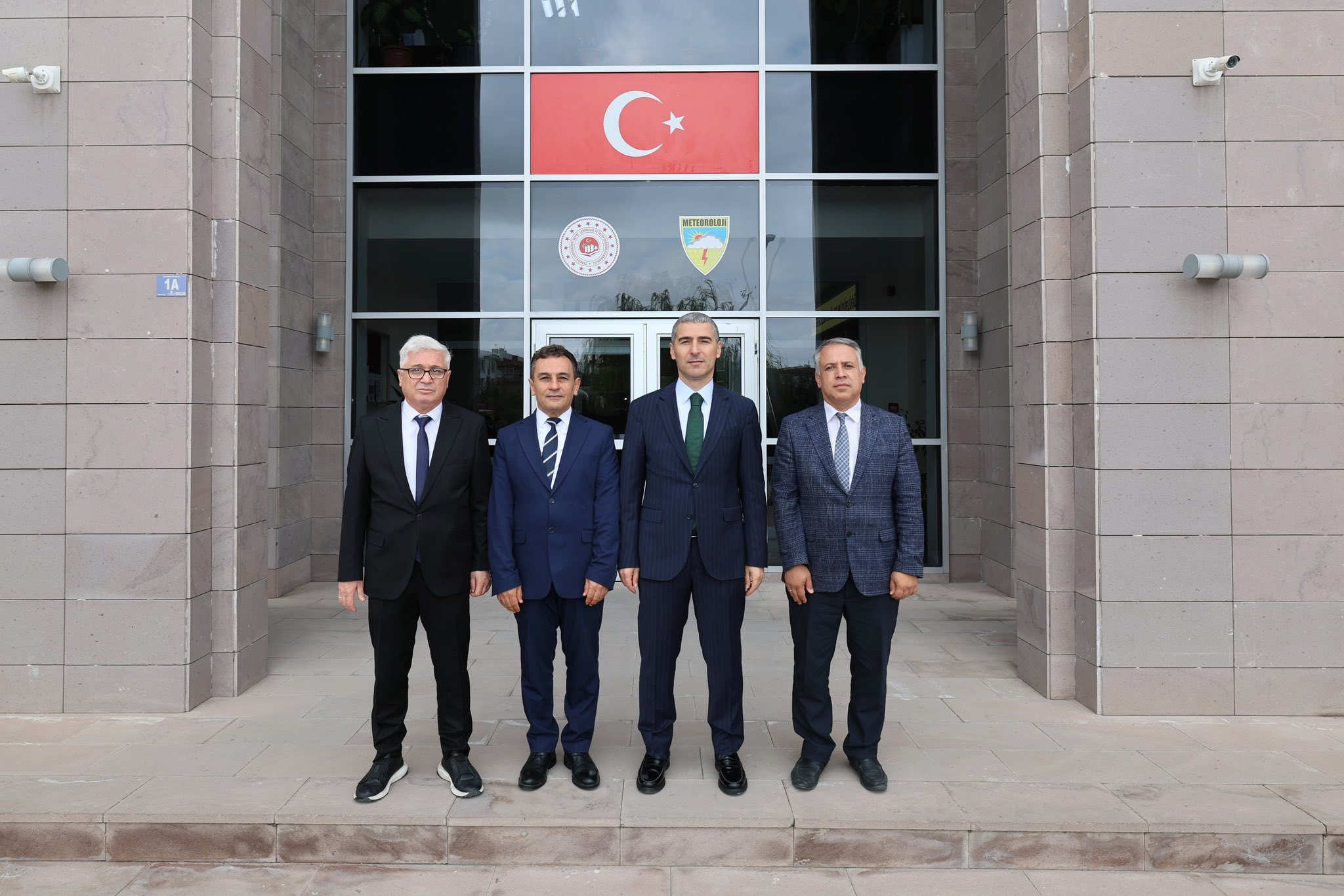 Afyonkarahisar Valisi Dr. Naci Aktaş, Meteoroloji 5. Bölge Müdürü Ümit