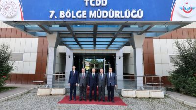 Afyonkarahisar Valisi Dr. Naci Aktaş, TCDD 7. Bölge Müdürü Necmettin