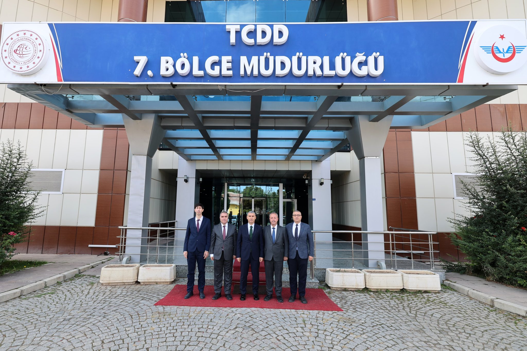 Afyonkarahisar Valisi Dr. Naci Aktaş, TCDD 7. Bölge Müdürü Necmettin