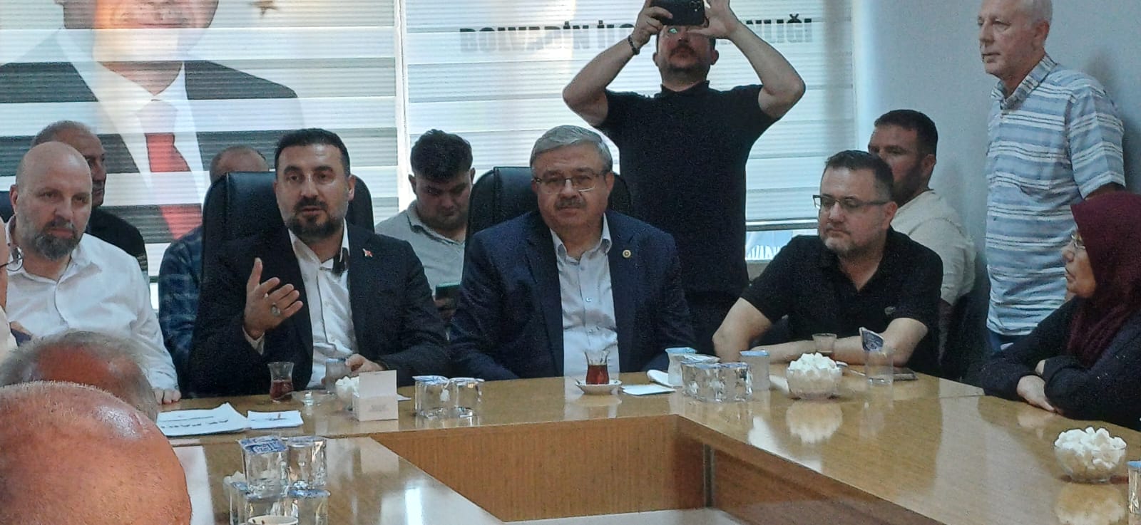 “Teşkilatımızın her bir üyesi bizim kardeşimizdir” 4 “Teşkilatımızın her bir üyesi bizim kardeşimizdir”