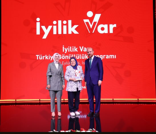 Afyonkarahisar’da sosyal dayanışma ve hayır faaliyetleriyle çalışmalarını sürdüren Gül Anneler