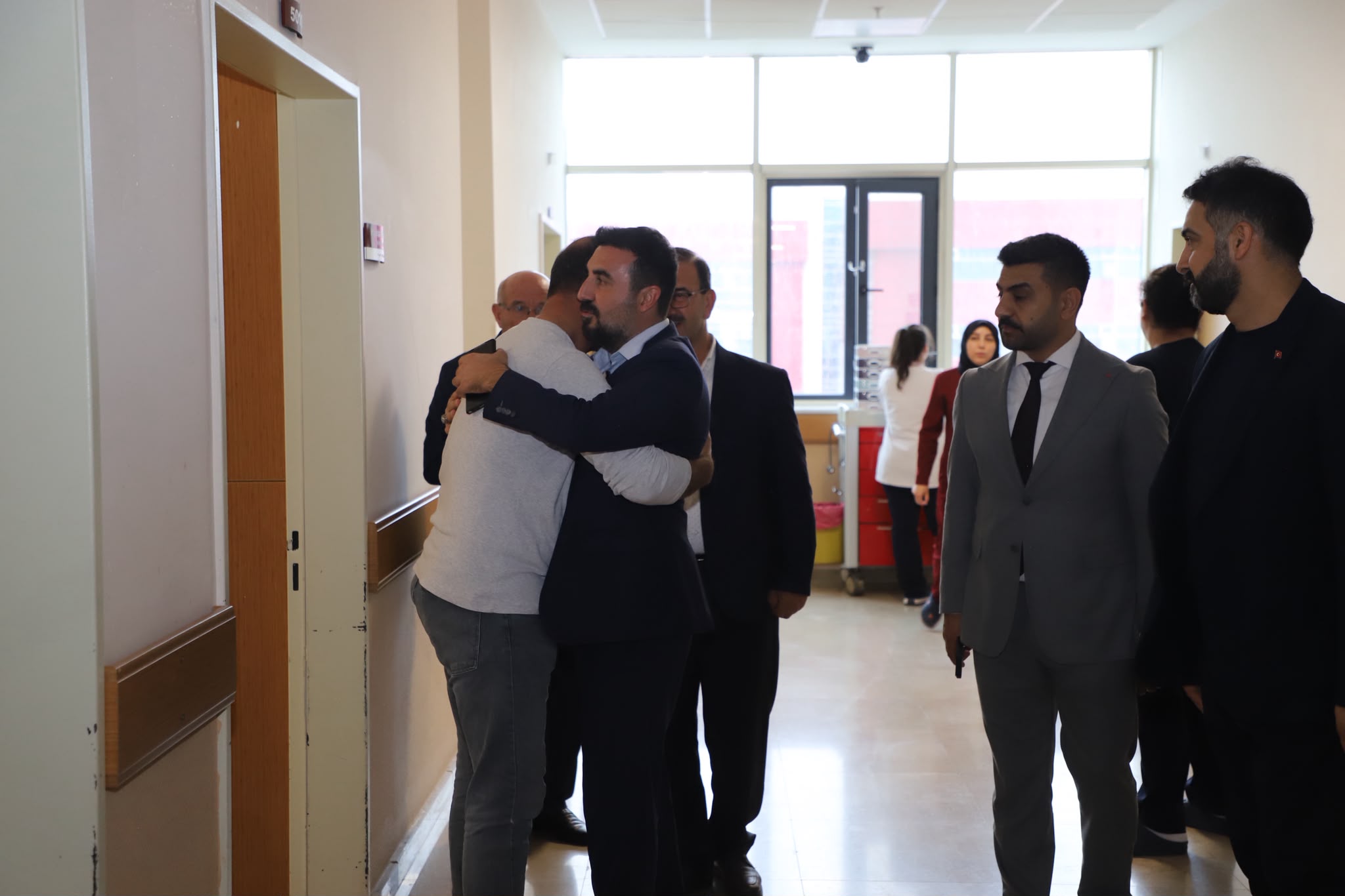 Kavak sahada: AFSÜ’den öğrenci yurduna, dualardan vatandaş buluşmalarına 1 Kavak sahada: AFSÜ’den öğrenci yurduna, dualardan vatandaş buluşmalarına