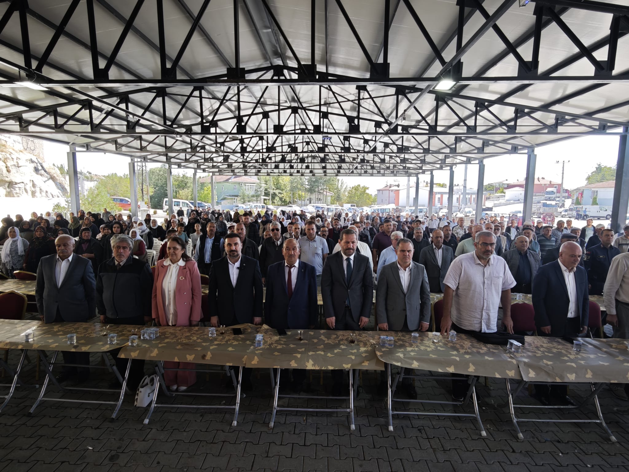 AK Parti Afyonkarahisar İl Başkanı Dr. Özgür Kavak, Seydiler beldesinde