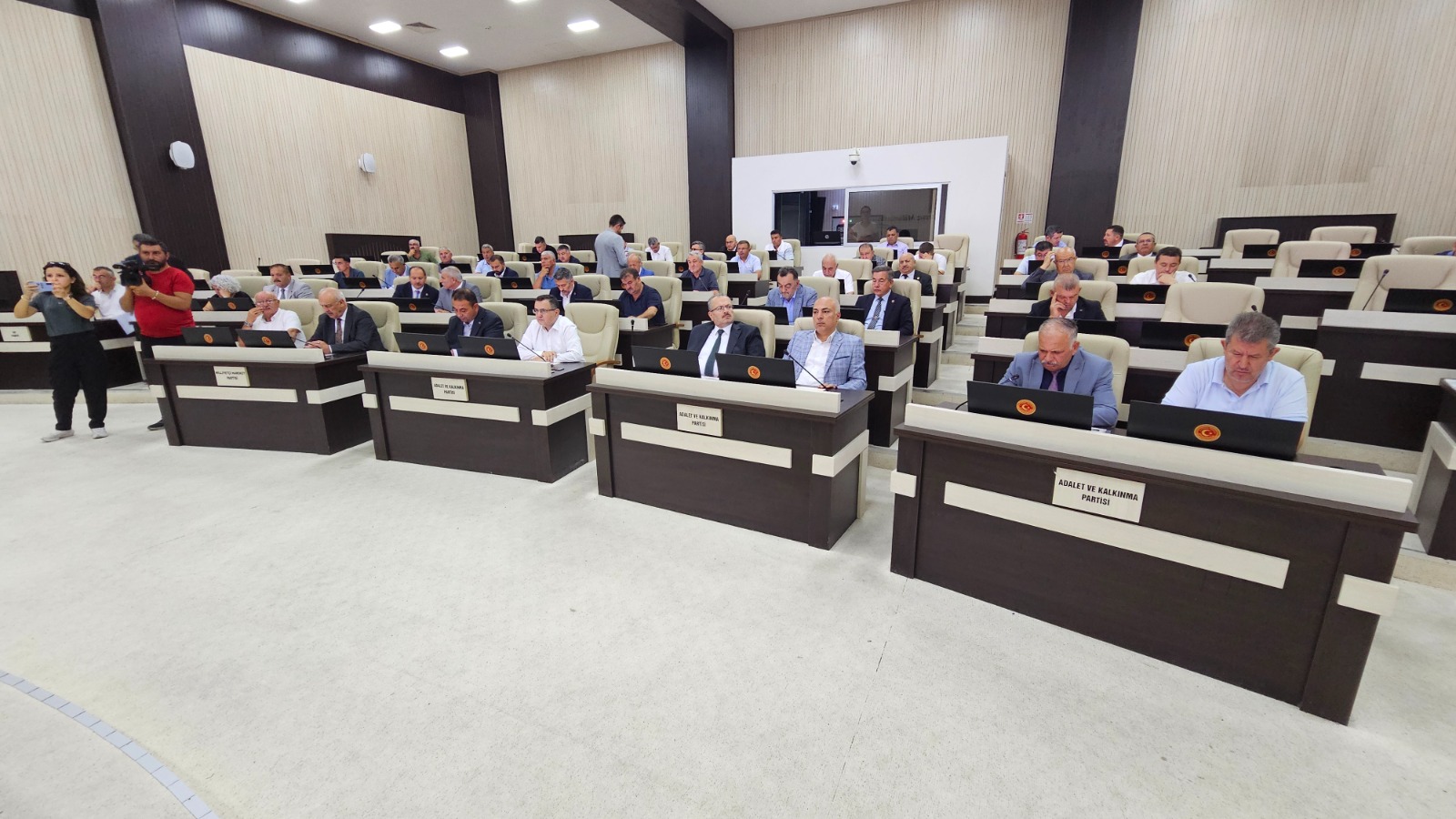 MHP’Lİ ERTÜRK: “KÜÇÜK ÇOBANLI İCRALIK DURUMDA” 1 MHP’Lİ ERTÜRK: “KÜÇÜK ÇOBANLI İCRALIK DURUMDA”