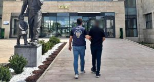 Afyonkarahisar İl Emniyet Müdürlüğü ekipleri, hakkında kesinleşmiş hapis cezası bulunan