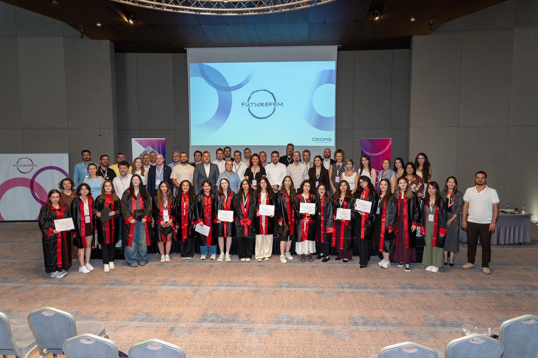OEDAŞ’ın FutureFem Programı ilk mezunlarını verdi
