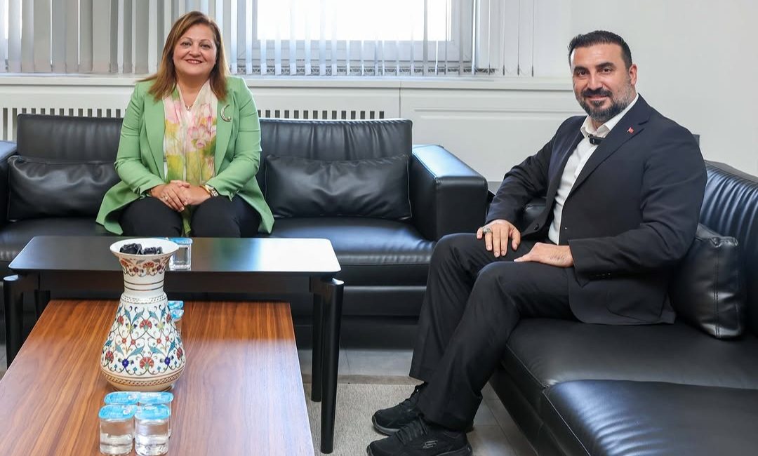 AK Parti Afyonkarahisar İl Başkanı Dr. Özgür Kavak, Afyonkarahisar Belediye