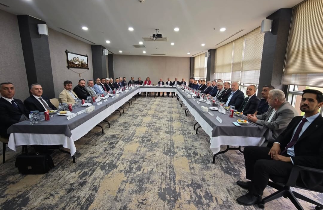 Bakan Güler, Afyonkarahisar’da STK temsilcileriyle buluştu 1 Bakan Güler, Afyonkarahisar’da STK temsilcileriyle buluştu