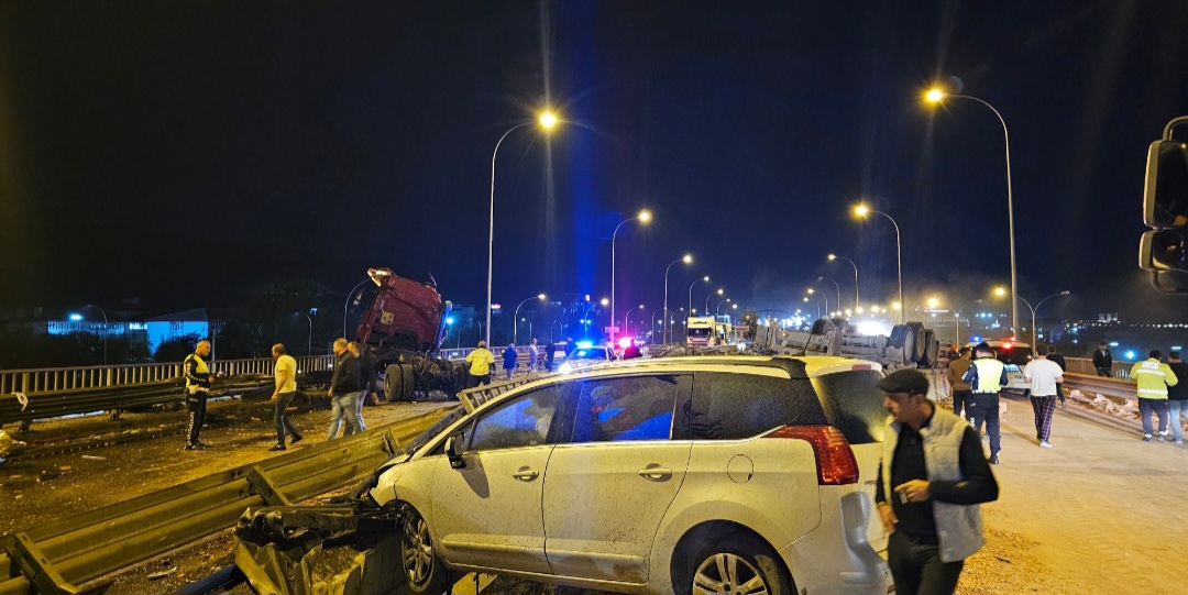 Afyonkarahisar’ın Oteller Bölgesi olarak bilinen mevkisinde, Afyonkarahisar Müzesi yakınlarındaki üst