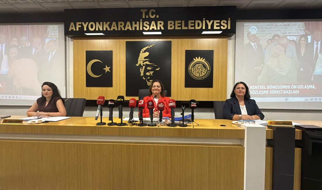 Afyonkarahisar Belediyesi Eylül ayı meclis toplantısı, Belediye Başkanı Burcu Köksal