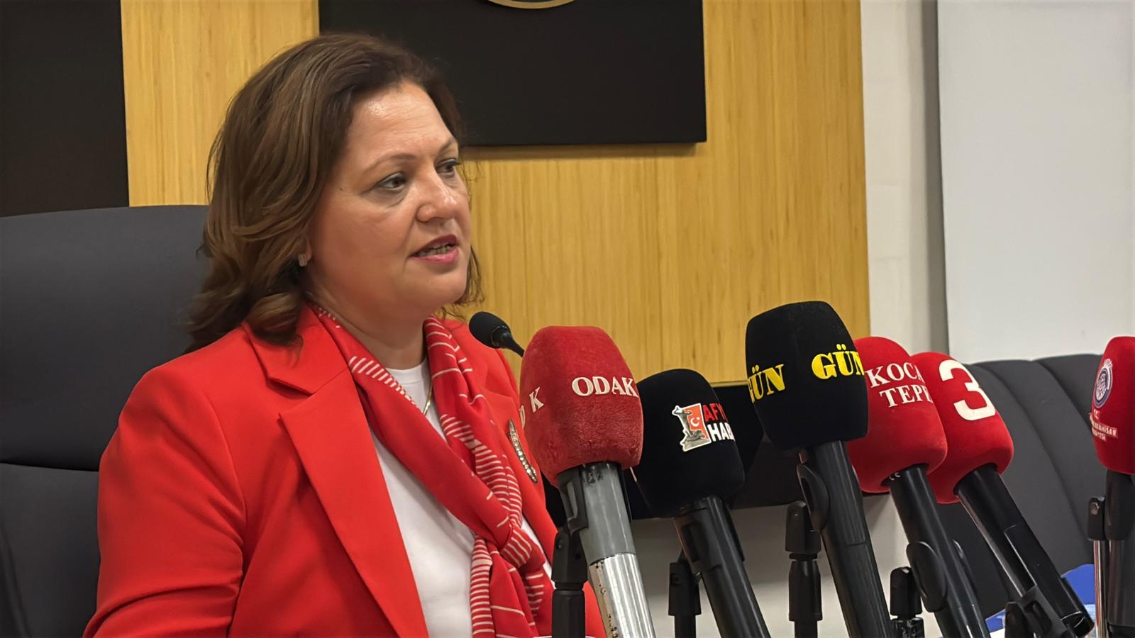 Afyonkarahisar Belediye Başkanı Burcu Köksal, belediye hizmet binasının yapılması planlanan