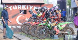 Dünya Motokros Şampiyonası’nın (MXGP) 17. ayağı Afyonkarahisar’da başladı. Organizasyon kapsamında