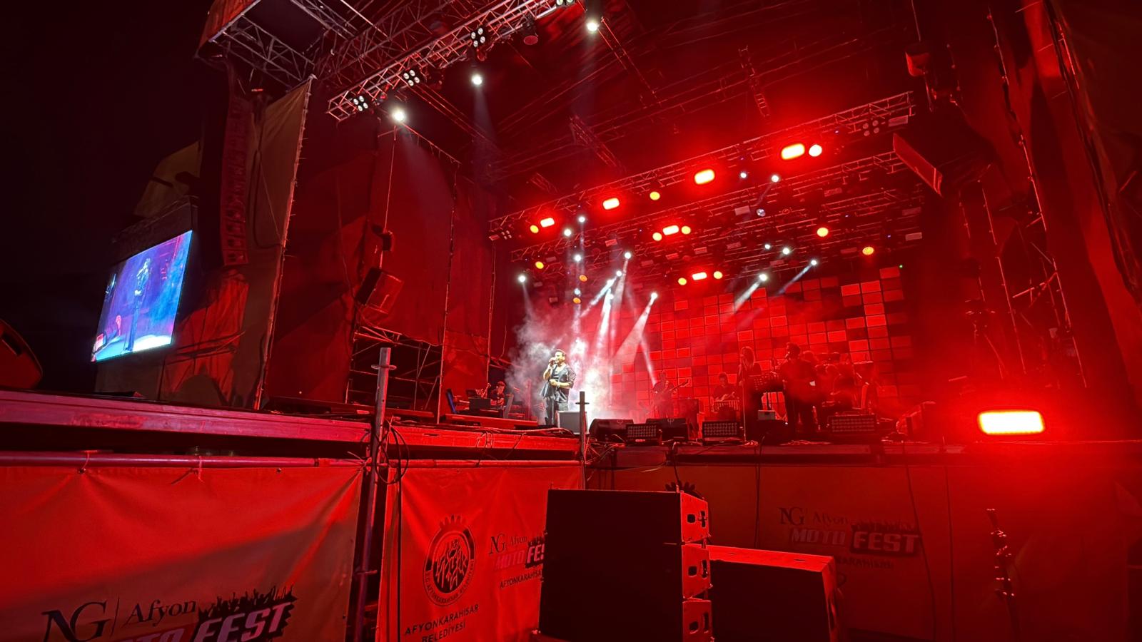 Motofest’te sahne Emre Altuğ’un
