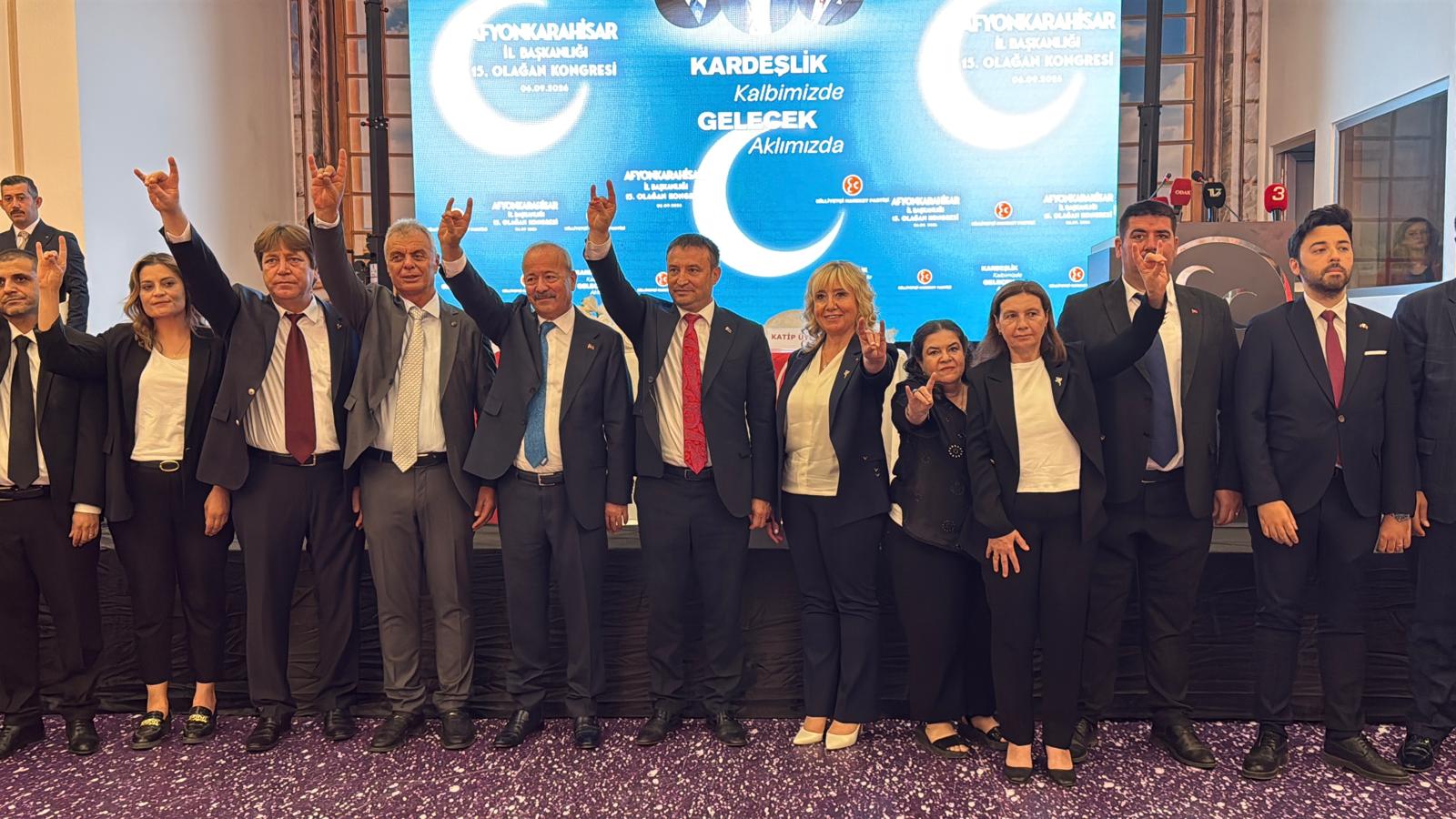 MHP’li Başkan Kahveci güven tazeledi 1 MHP’li Başkan Kahveci güven tazeledi