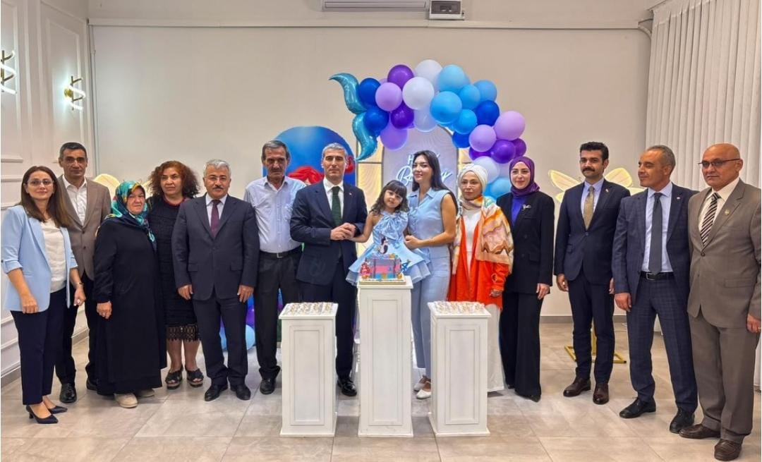 Vali Aktaş, şehit Mustafa Tatlı’nın emaneti İkra’nın mutluluğuna ortak oldu 2 Vali Aktaş, şehit Mustafa Tatlı’nın emaneti İkra’nın mutluluğuna ortak oldu
