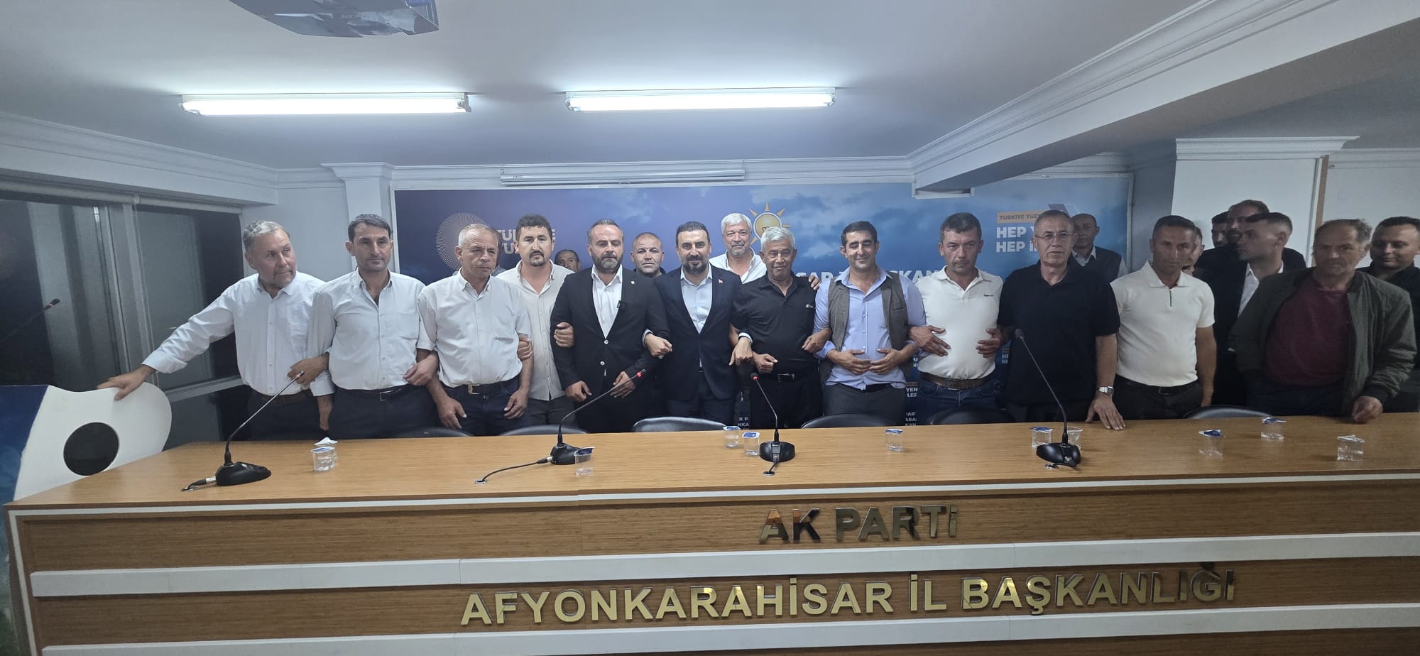 AK Parti Şuhut İlçe Başkanlığı’ndan kalabalık bir heyet, AK Parti