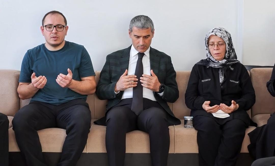 Afyonkarahisar Valisi Dr. Naci Aktaş, İstanbul’da görev başında şehit olan