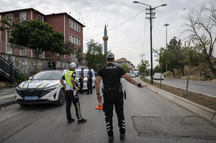 Afyonkarahisar’da okul çevrelerinde geniş kapsamlı denetim 1 Afyonkarahisar’da okul çevrelerinde geniş kapsamlı denetim