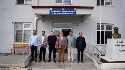 Bolvadin Belediye Başkanı Derviş Aynacı, beraberindeki heyetle Bolvadin Cezaevi Bölük