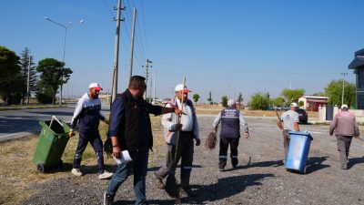 Bolvadin genelinde sürdürülen rutin temizlik çalışmalarına ek olarak, Belediye Başkanımız