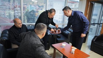 Türkiye'de alışılagelmiş siyasetçi profilini temelden sarsan, sessiz ama çok güçlü