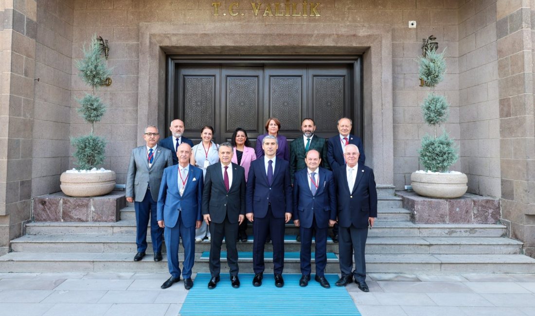 Küresel Gazeteciler Konseyi (KGK) Genel Başkanı Mehmet Ali Dim, KGK