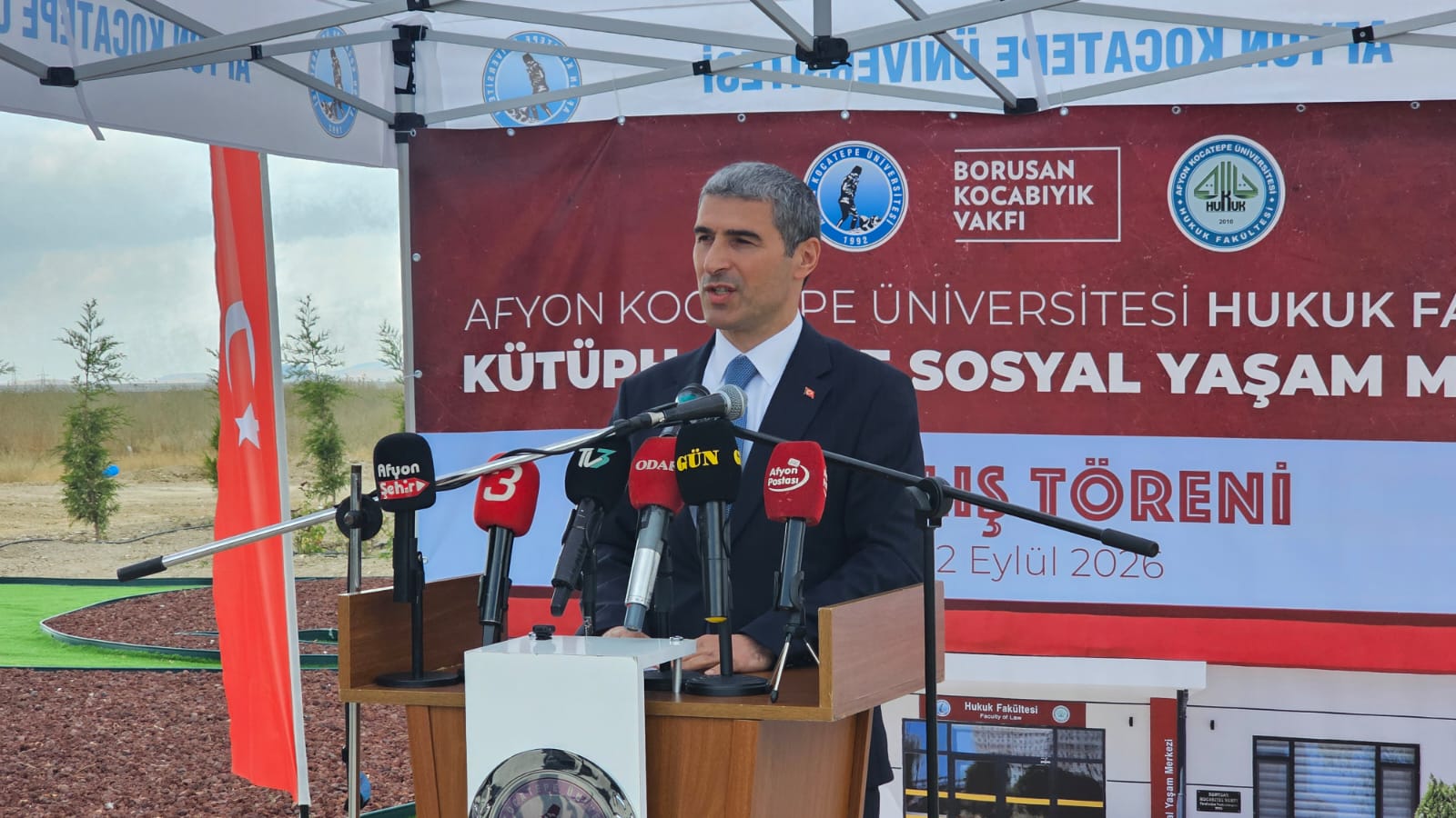 AKÜ’de çifte açılış heyecanı: Gastrotoryum ve Sosyal Yaşam Merkezi hizmete girdi 1 AKÜ’de çifte açılış heyecanı: Gastrotoryum ve Sosyal Yaşam Merkezi hizmete girdi