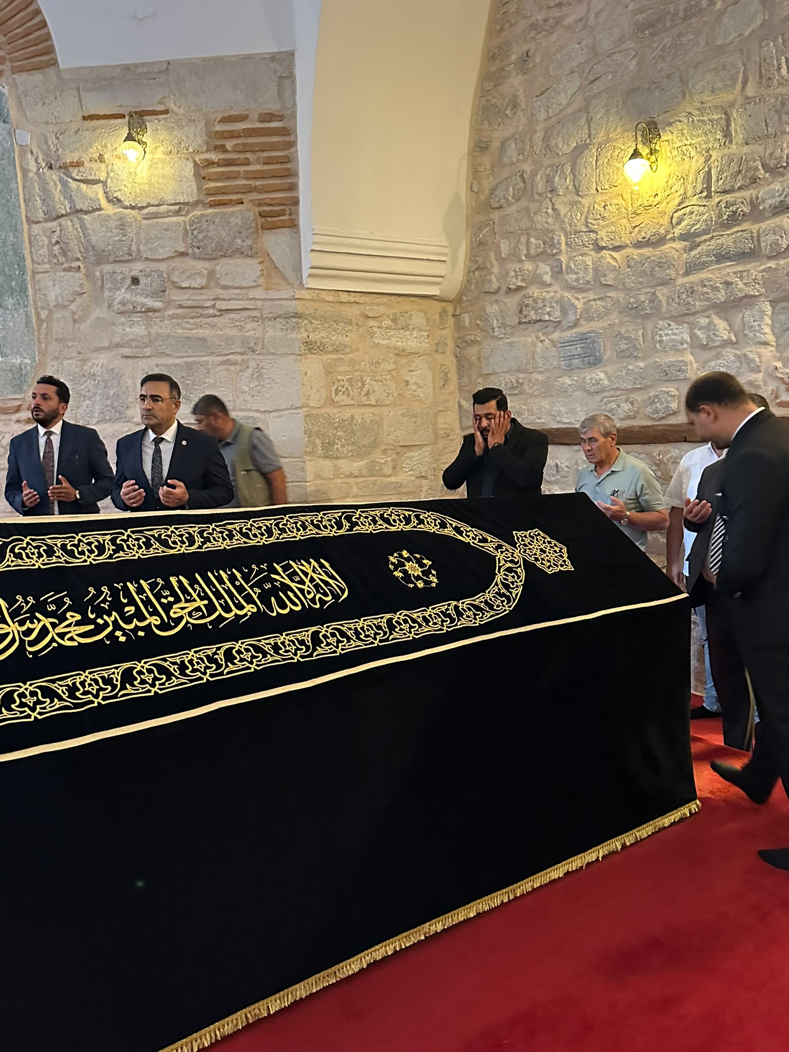 Arslan, Eskişehir’de sahayı dinledi: Vatandaş, çiftçi ve emekçilerle buluştu 3 Arslan, Eskişehir’de sahayı dinledi: Vatandaş, çiftçi ve emekçilerle buluştu