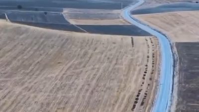 Afyonkarahisar’ın Sinanpaşa ilçesine bağlı İğdeli köyünde 1,5 kilometrelik sathi kaplama