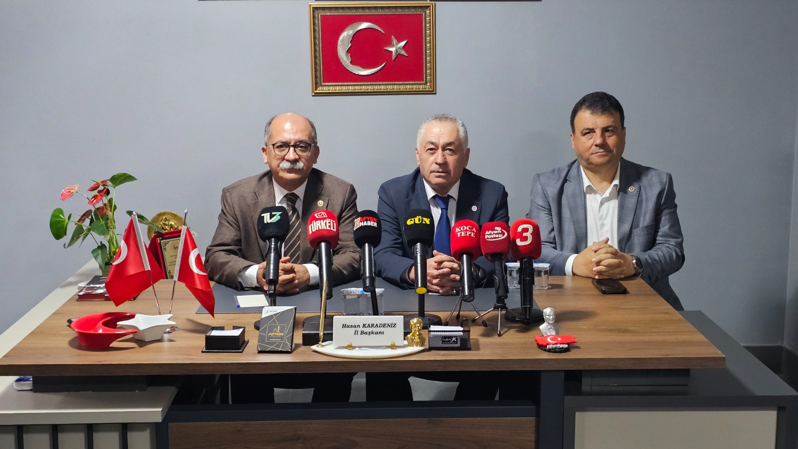 Yeni Parti Eskişehir Milletvekili İbrahim Arslan ve Bursa Milletvekili Hasan