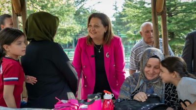 Şehit Ahmet Şık Parkı’na Mahalle Kafesi Geliyor
Nazmi Saatçi Mahallesi’nde vatandaşların