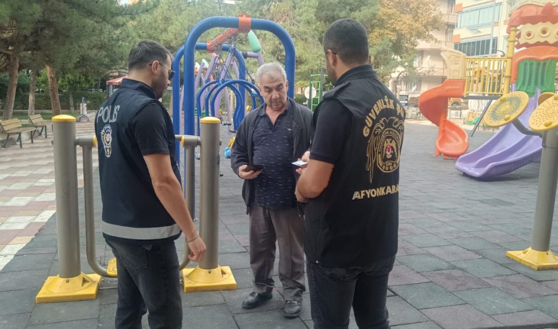 Afyonkarahisar Emniyet Müdürlüğü ekiplerince, eğitim ve öğretim ortamının huzur ve