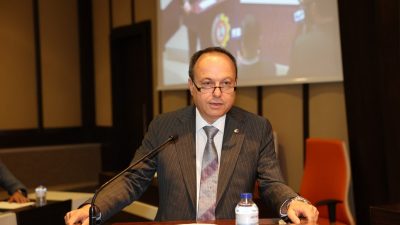 Afyonkarahisar’da emlak sektörünün sorunları ve çözüm önerileri, düzenlenen istişare toplantısında
