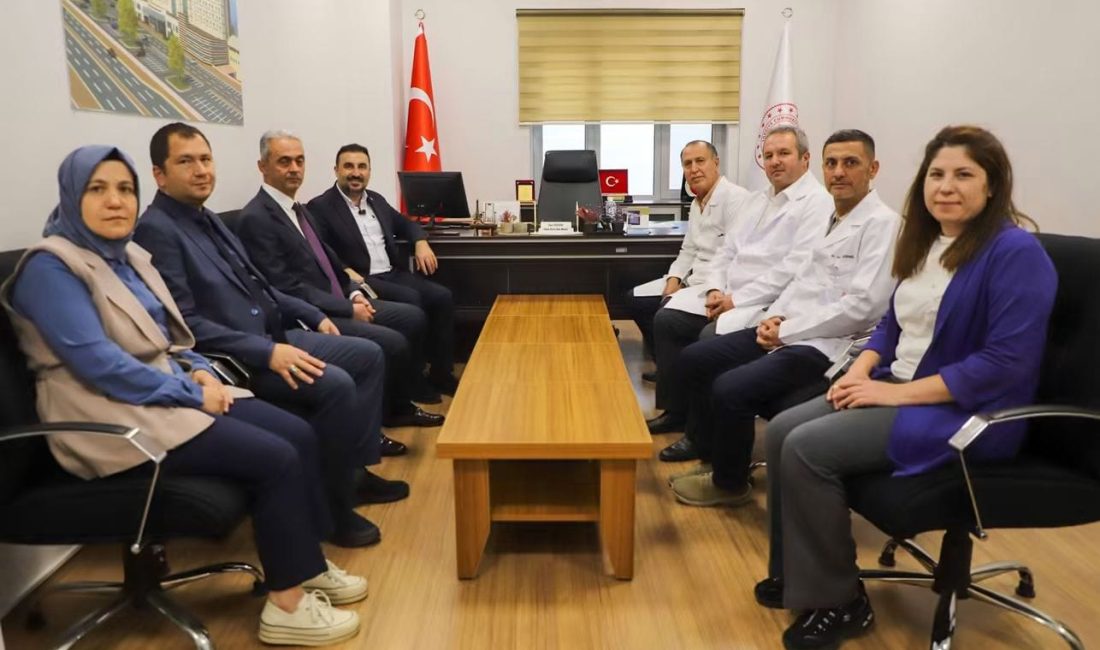 AK Parti Afyonkarahisar İl Başkanı Dr. Özgür Kavak, Afyonkarahisar Devlet