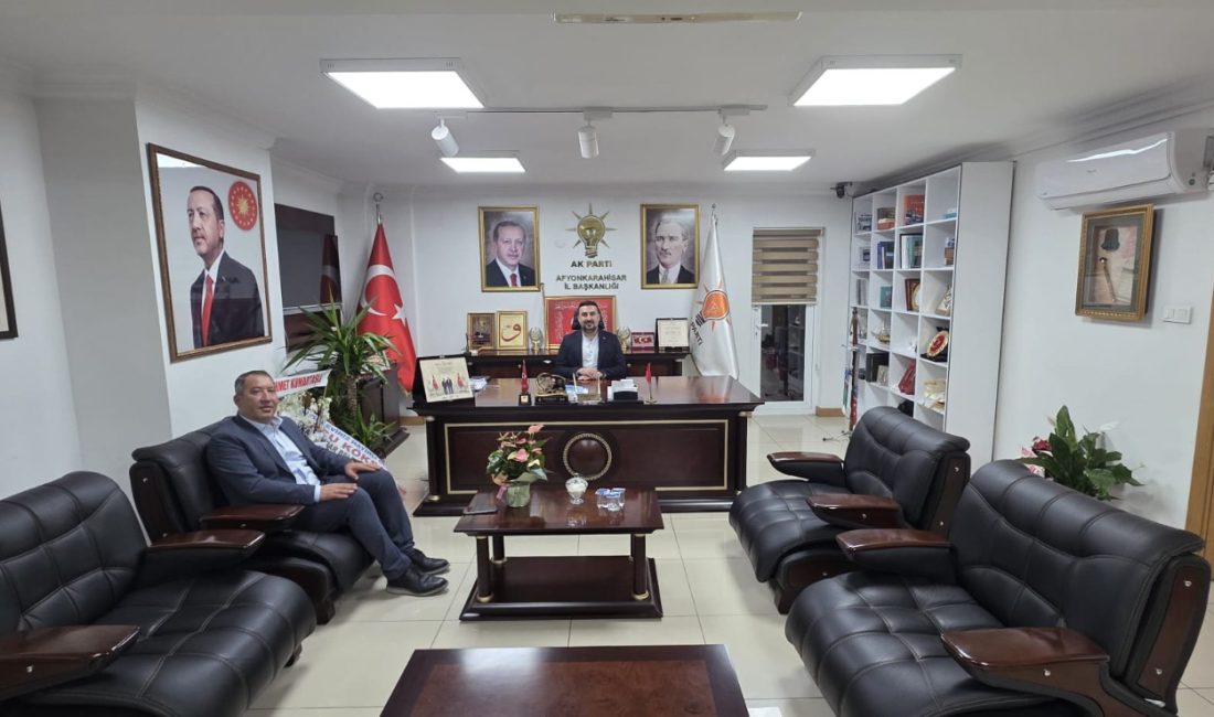 Dinar Belediye Başkanı Veysel Topçu, AK Parti Afyonkarahisar İl Başkanı