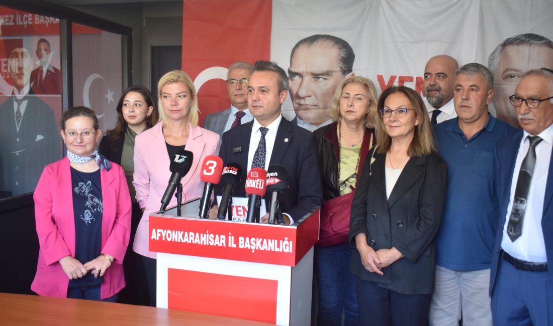 CHP eski Afyonkarahisar İl Başkanı Faruk Duha Erhan, YENİ Parti