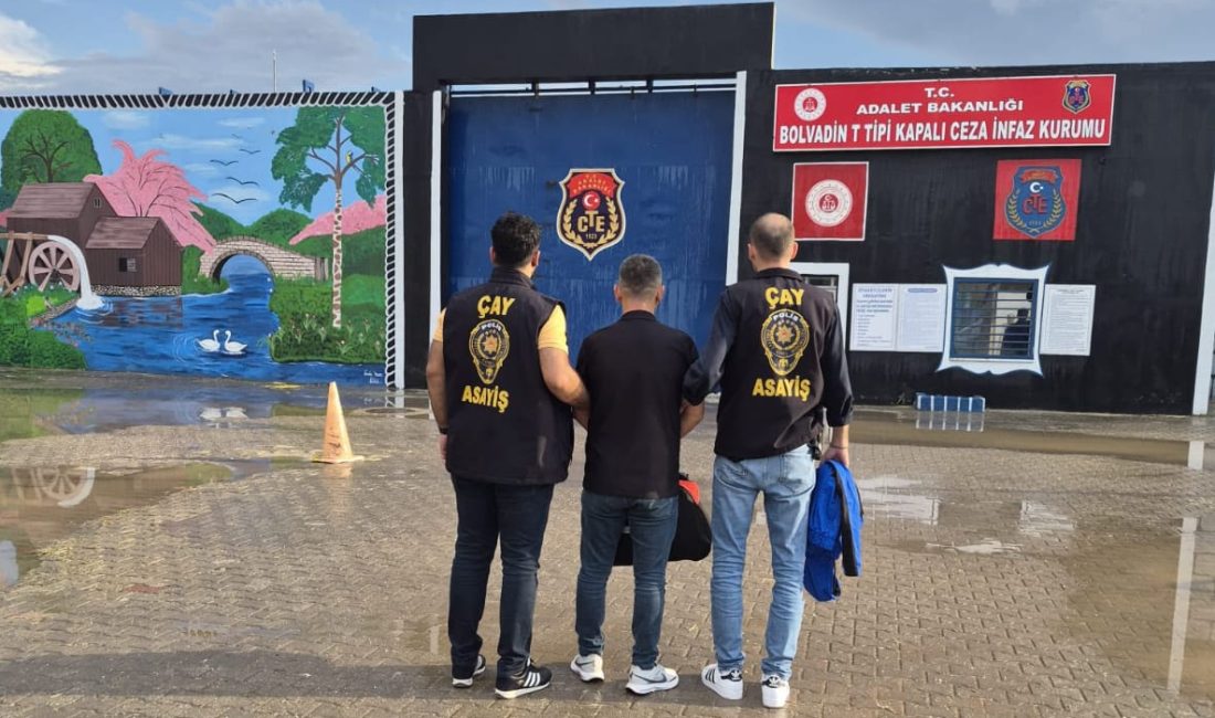 Afyonkarahisar’da polis ekiplerinin suç ve suçluyla mücadele kapsamında yürüttüğü çalışmalarda,