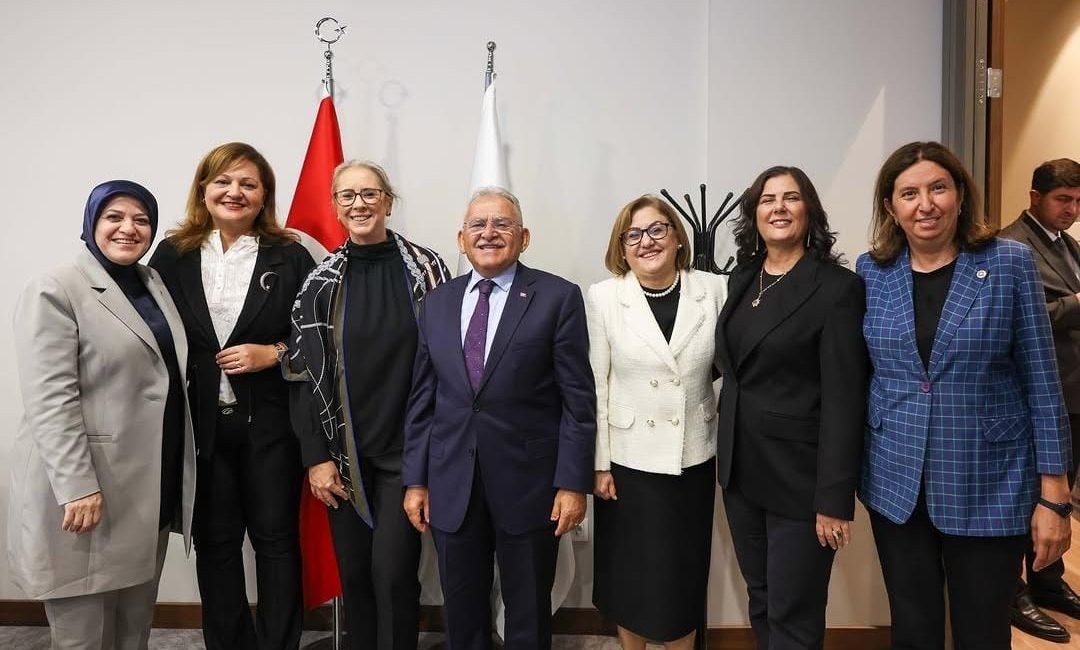 Afyonkarahisar Belediye Başkanı Burcu Köksal, AK Parti Genel Başkan Yardımcısı