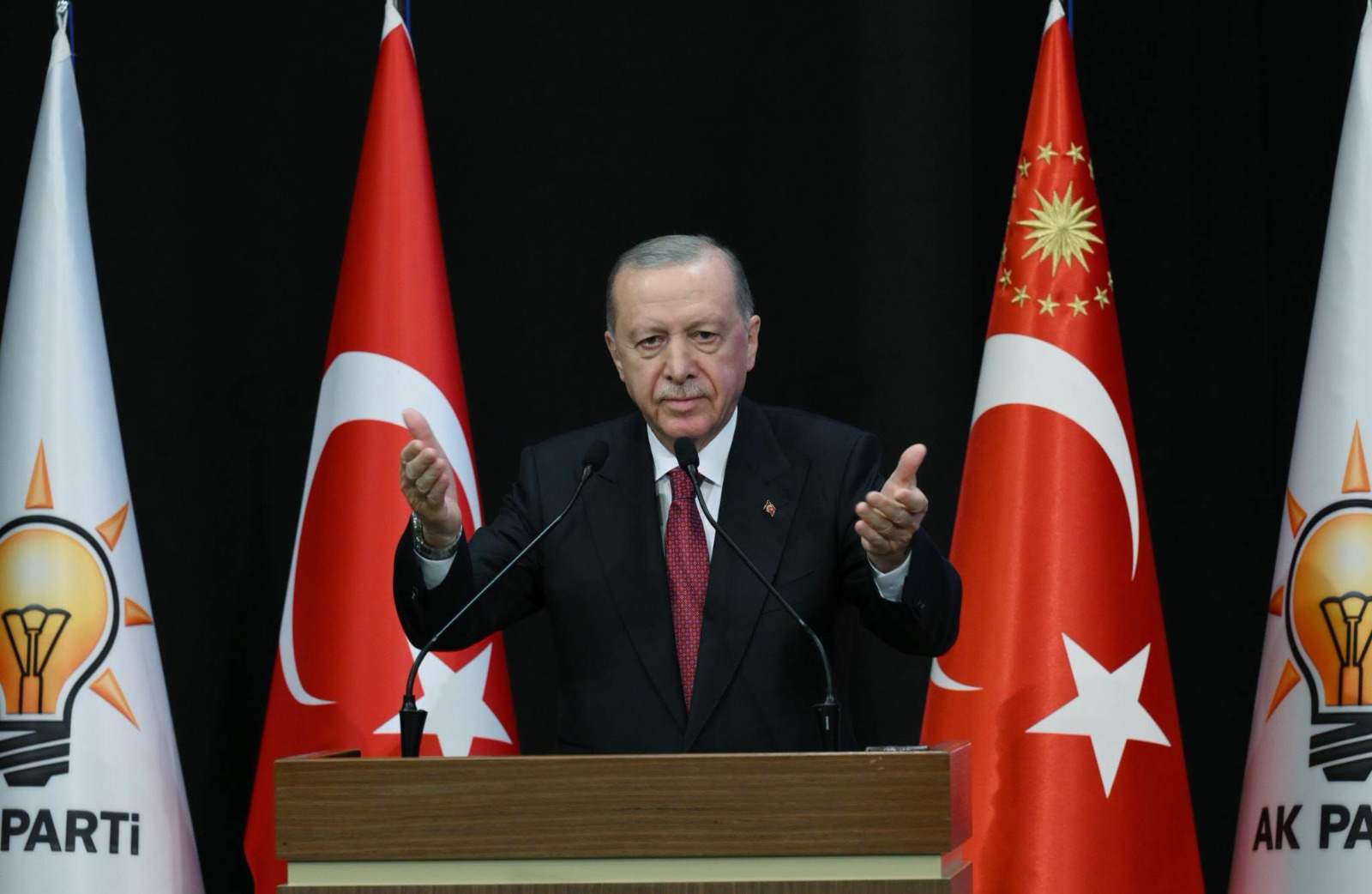 AK Parti Afyon teşkilatı Reis’le buluştu