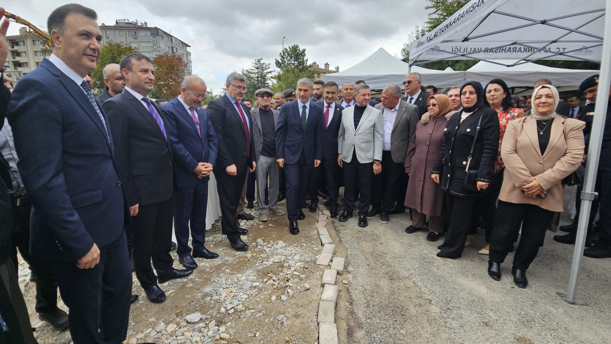 Devlet Hastanesi İsmail Kumartaşlı Semt Polikliniği’nin temeli atıldı 6 Devlet Hastanesi İsmail Kumartaşlı Semt Polikliniği’nin temeli atıldı