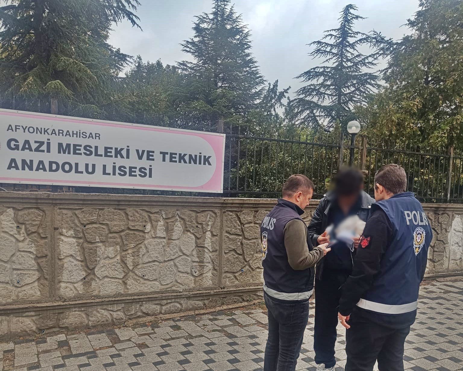 Afyonkarahisar’da öğrencilerin eğitim ve öğretim ortamının huzur ve güven içerisinde