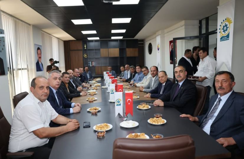 Bolvadin TSO’nun yeni hizmet binası açıldı 1 Bolvadin TSO’nun yeni hizmet binası açıldı