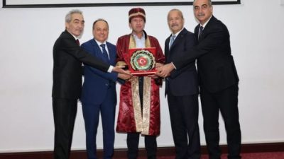 Afyonkarahisar’da Ahilik Haftası kapsamında düzenlenen törende, iş insanı Ahmedi Salim