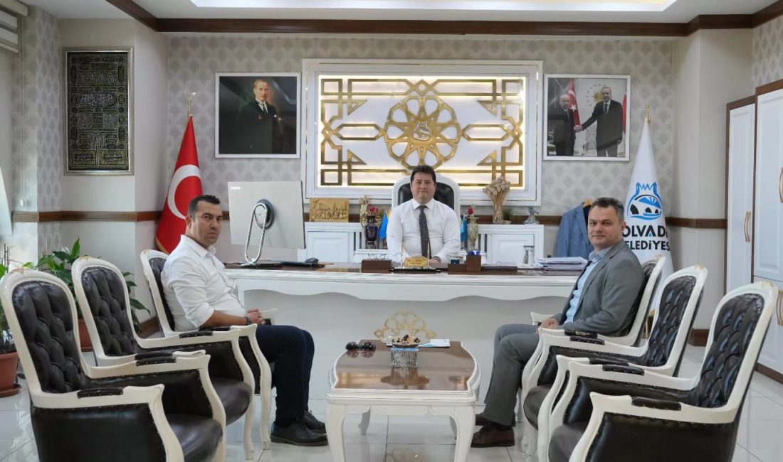 Türk Telekom Afyonkarahisar İl Müdürü Mehmet Uludoğan ve Müdür Yardımcısı